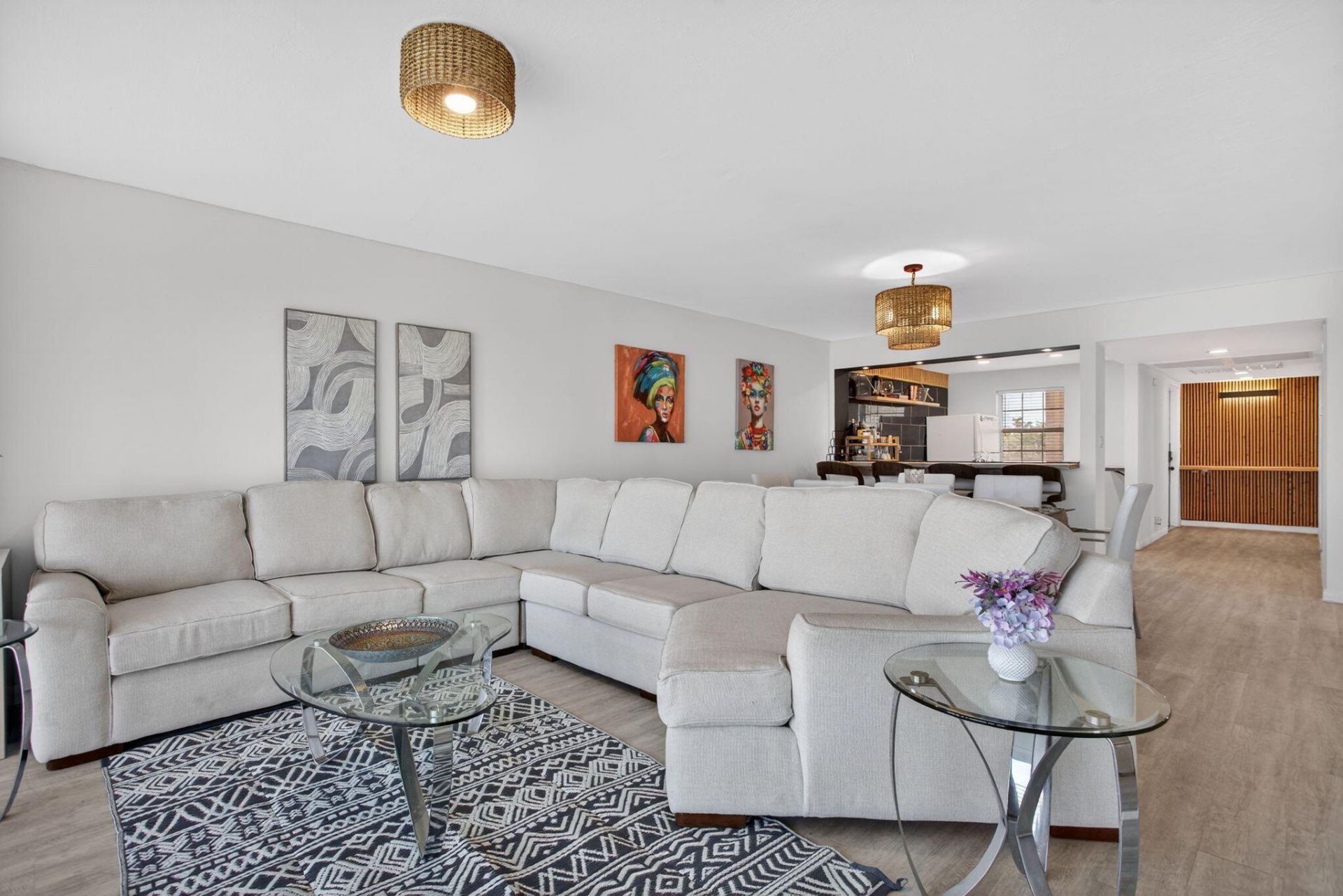 3960 Oaks Clubhouse Drive, Unit 512, Pompano Beach, FL 33069 Photo