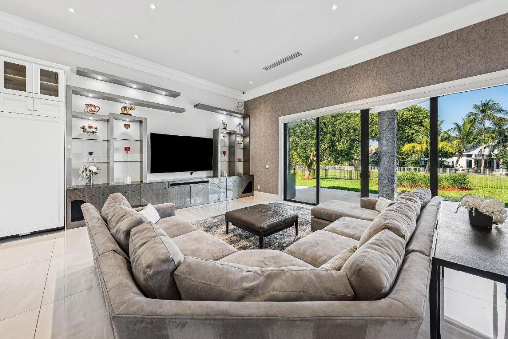 6773 Boniello Drive, Boca Raton, FL 33496 Photo