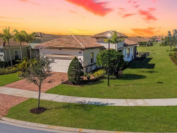 25116 SW Alberti Way, Port Saint Lucie, FL 34986