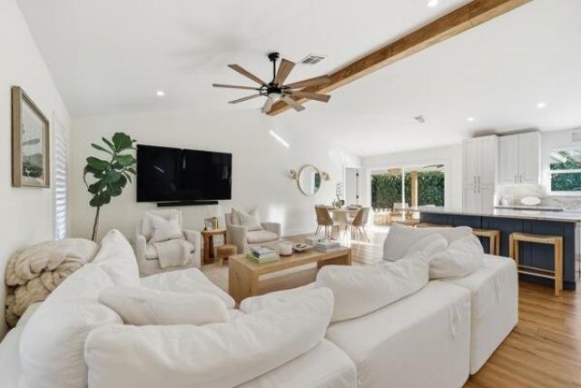 30 Shay Place, Tequesta, FL 33469 Photo