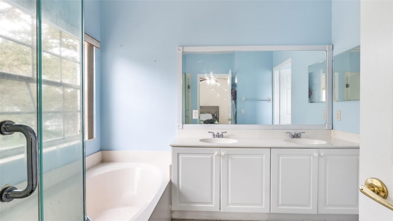 7479 NW 17th Drive, Pembroke Pines, FL 33024 Photo