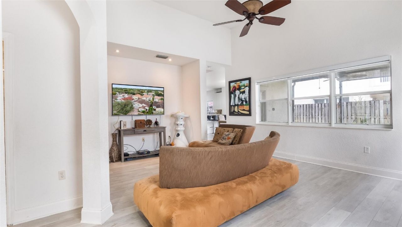 7479 NW 17th Drive, Pembroke Pines, FL 33024 Photo