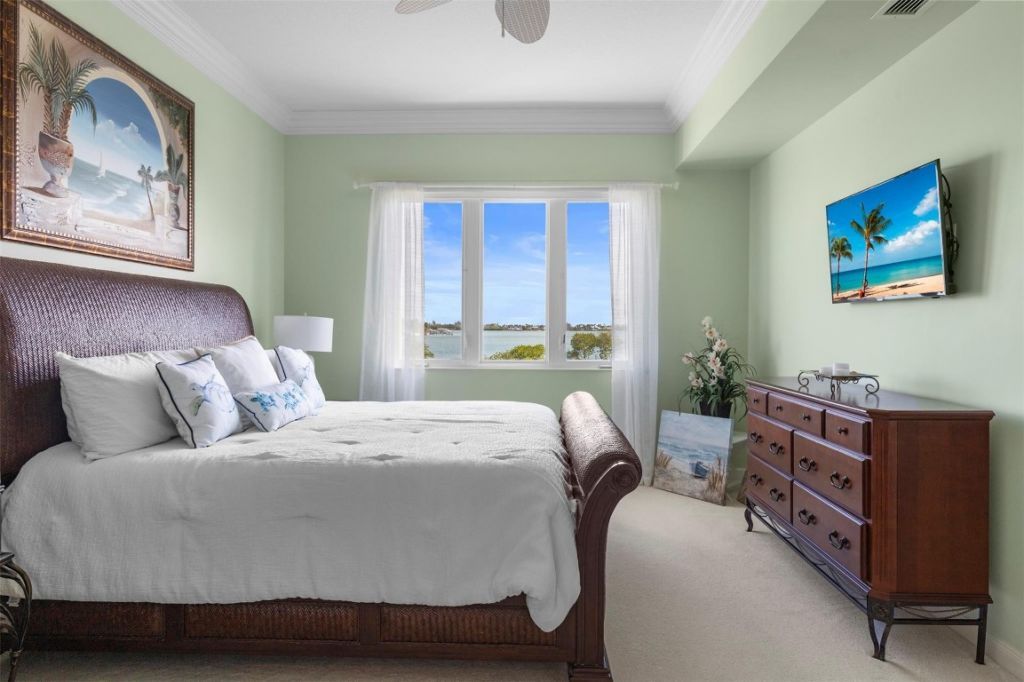 21 Harbour Isle Dr W, Unit 203, Hutchinson Island, FL 34949 Photo