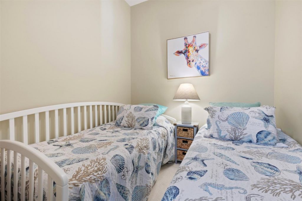 21 Harbour Isle Dr W, Unit 203, Hutchinson Island, FL 34949 Photo