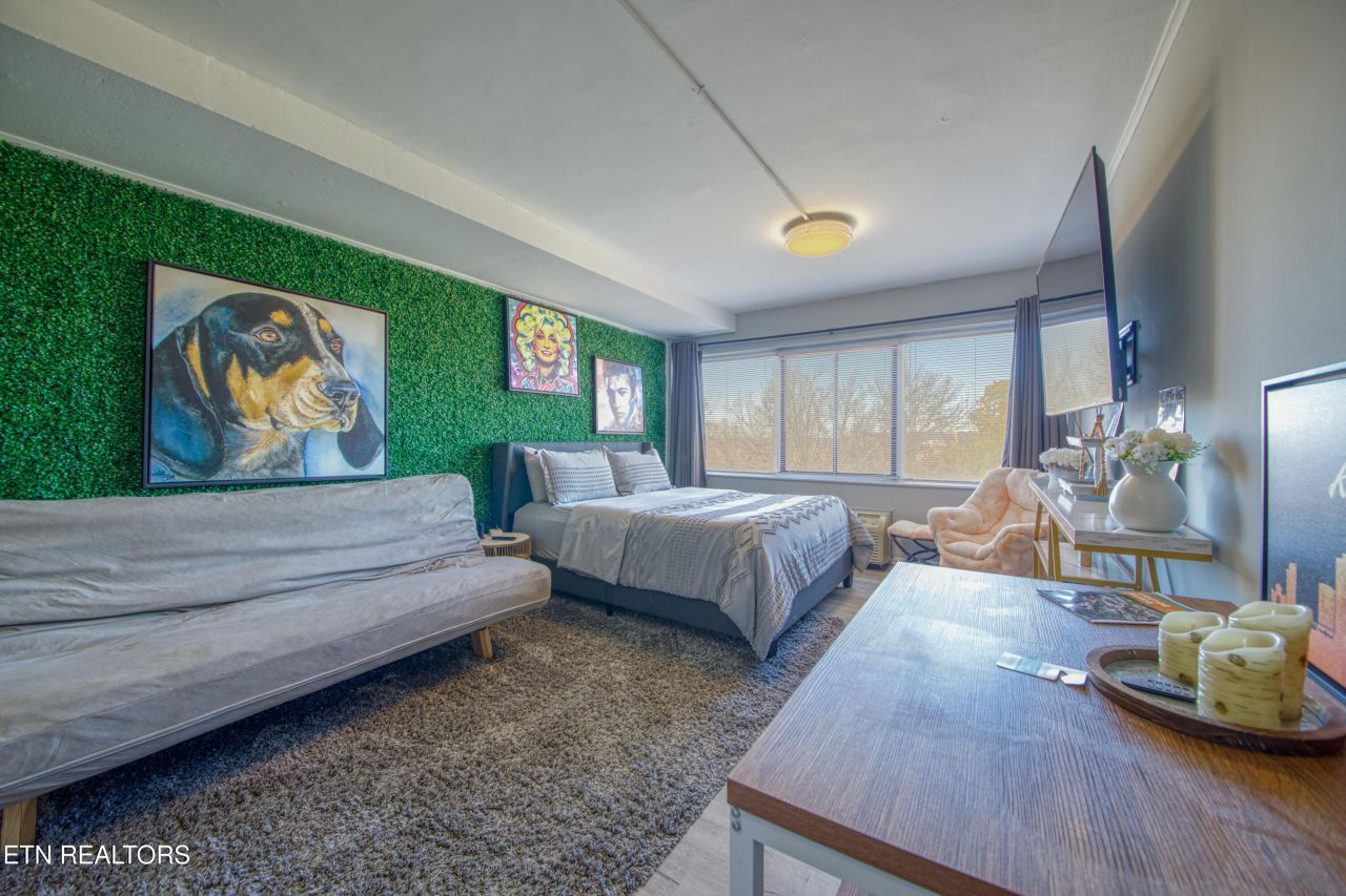 1700 Clinch Ave, Knoxville, TN 37916 Main Photo