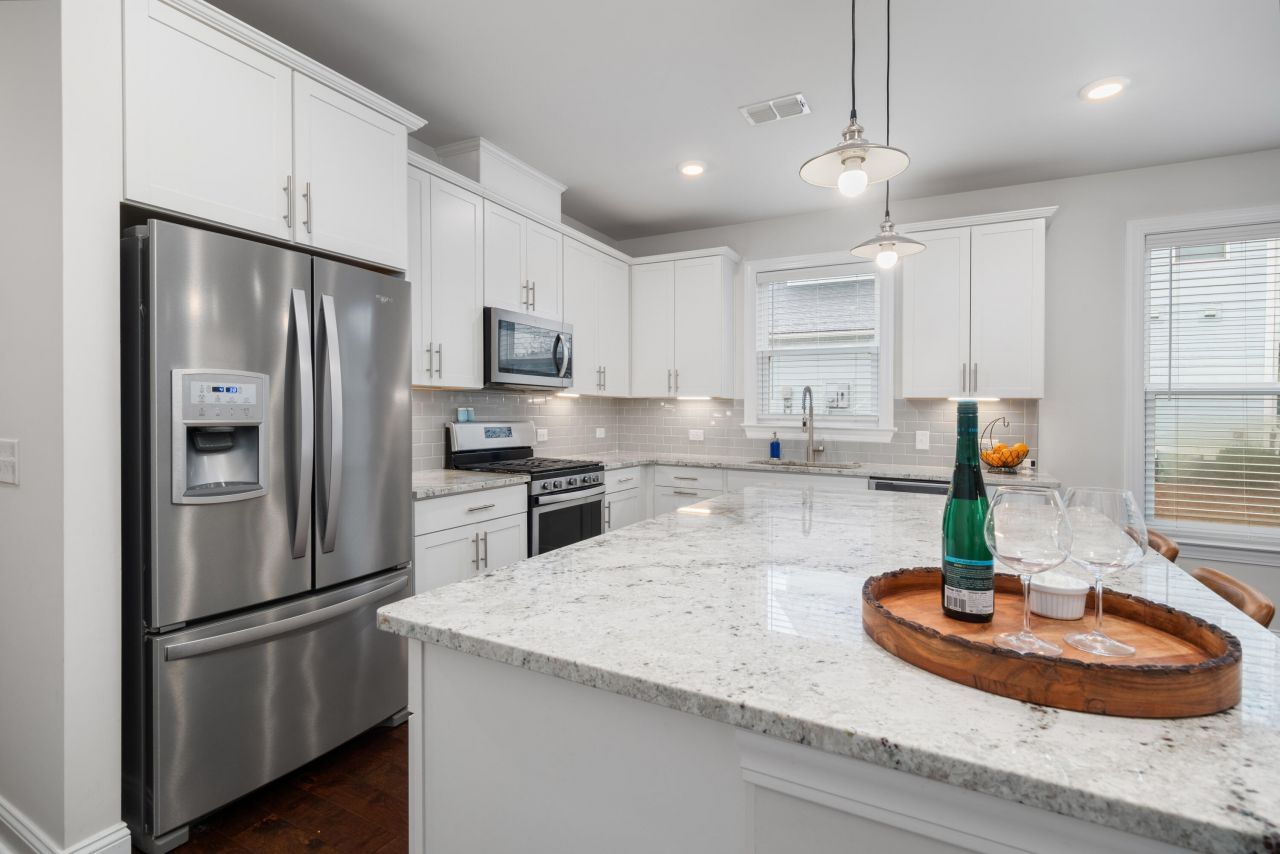 804 Guerin Creek Drive Photo 3