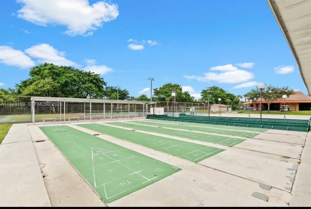 3100 Holiday Springs Blvd, Unit 111, Margate, FL 33063 Photo