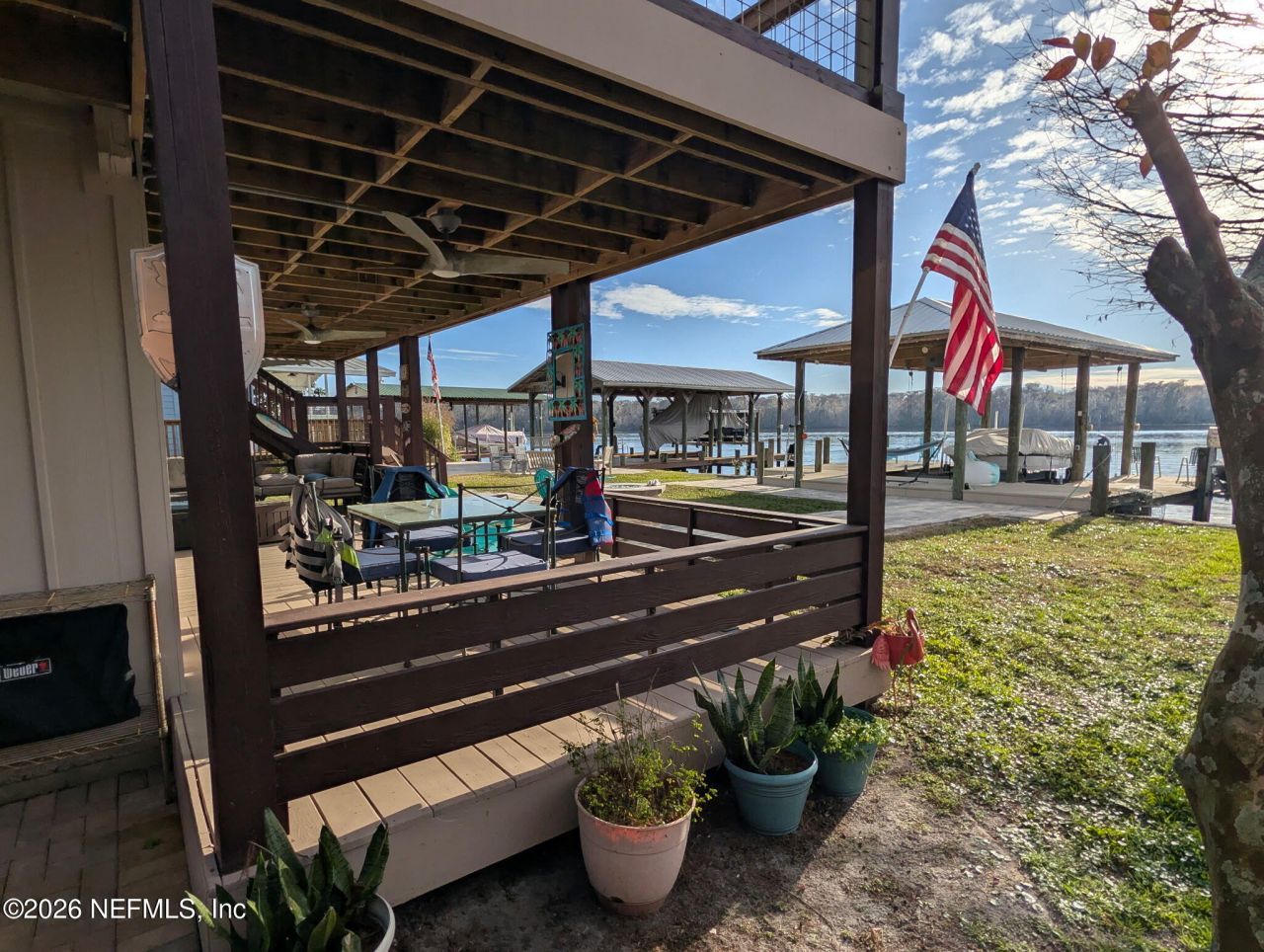 215 Sportsman Drive, Welaka, FL 32193 Photo