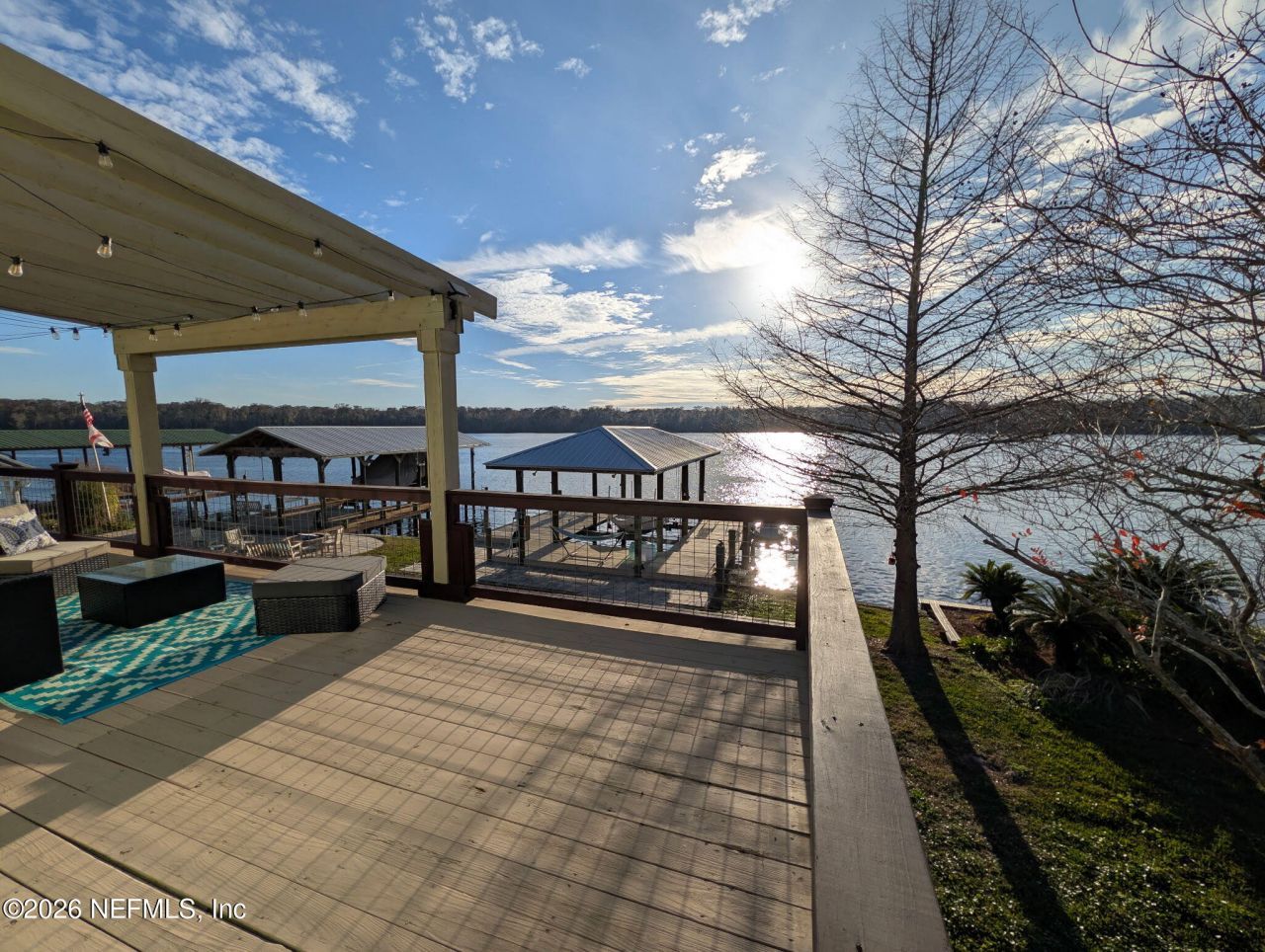 215 Sportsman Drive, Welaka, FL 32193 Photo