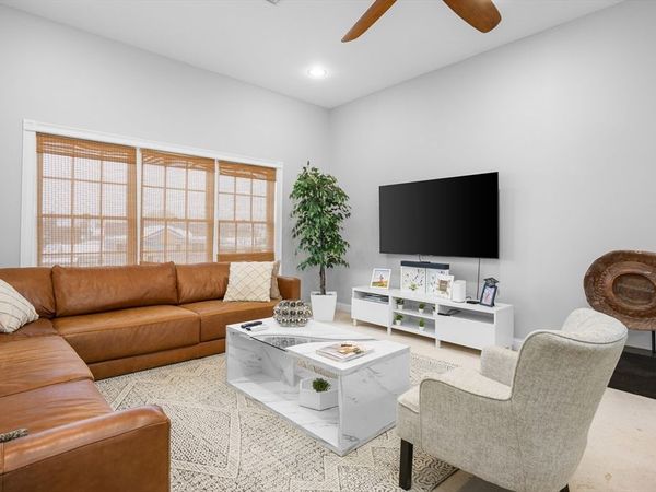 68 Center St, Unit 13, Barnstable, MA 02601