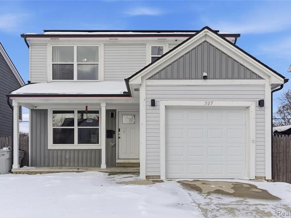 507 E Muir Avenue, Hazel Park, MI 48030