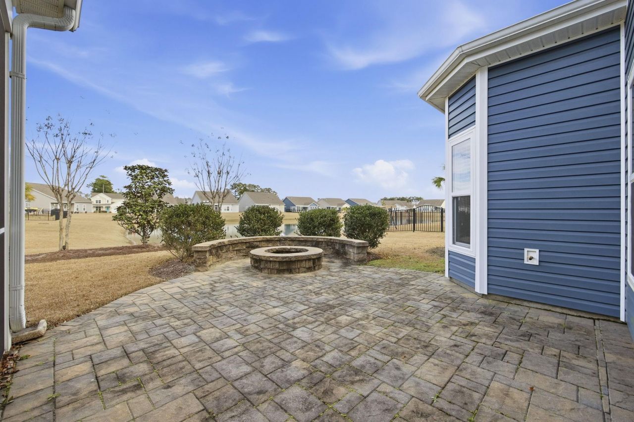 209 Angel Wing Dr. Photo 29