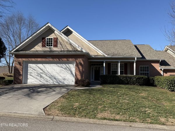 939 Tavistock Way, Knoxville, TN 37918