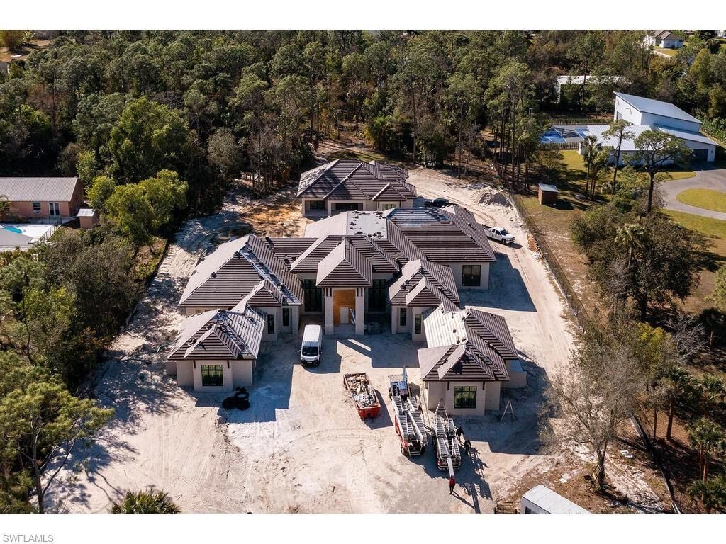 6580 Bottlebrush Ln, Naples, FL 34109 Photo