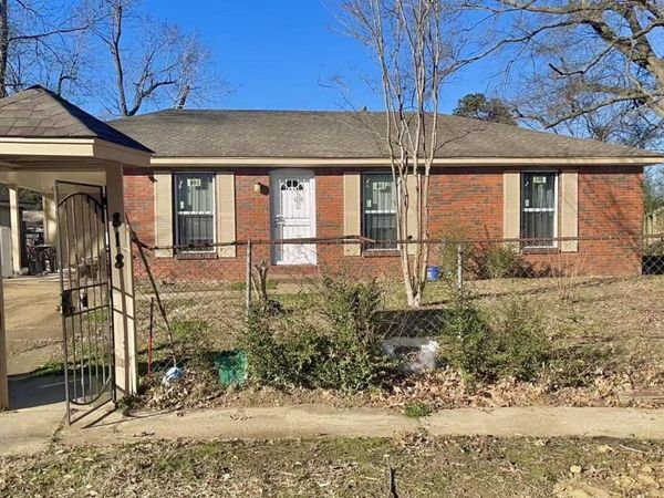 818 MARGIE DR, Memphis, TN 38127