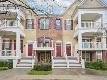 10510 Sablewood Drive, Unit 113, Raleigh, NC 27617