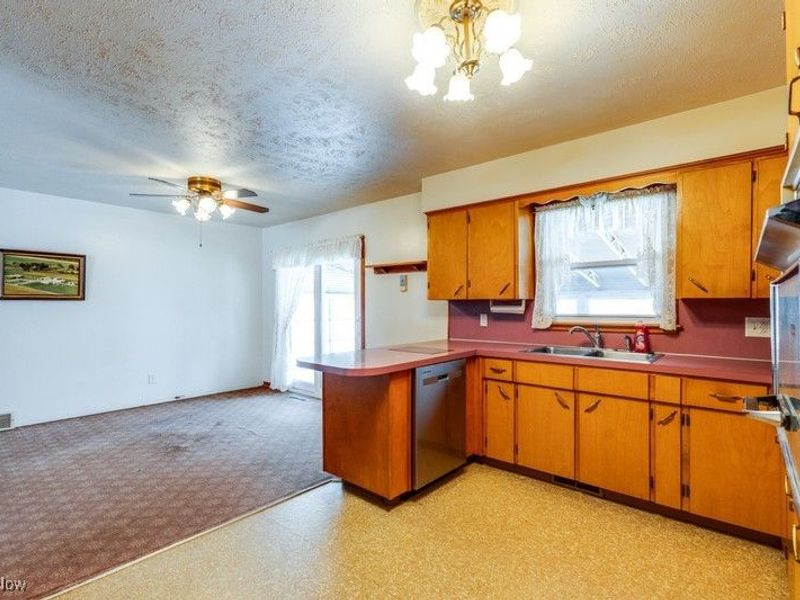 724 New Milford Road, Atwater, OH 44201 Photo 14