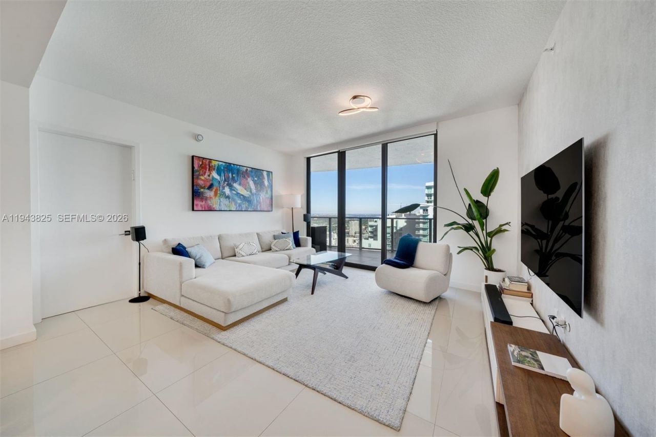 488 NE 18th St , Unit 4805, Miami, FL 33132 Photo