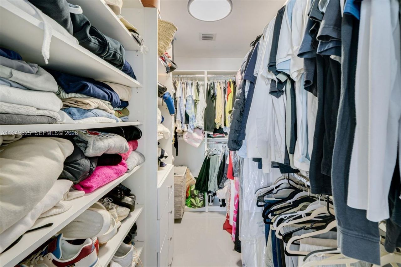 488 NE 18th St , Unit 4805, Miami, FL 33132 Photo