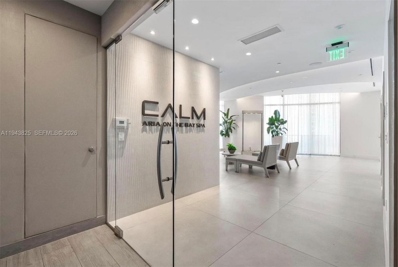 488 NE 18th St , Unit 4805, Miami, FL 33132 Photo