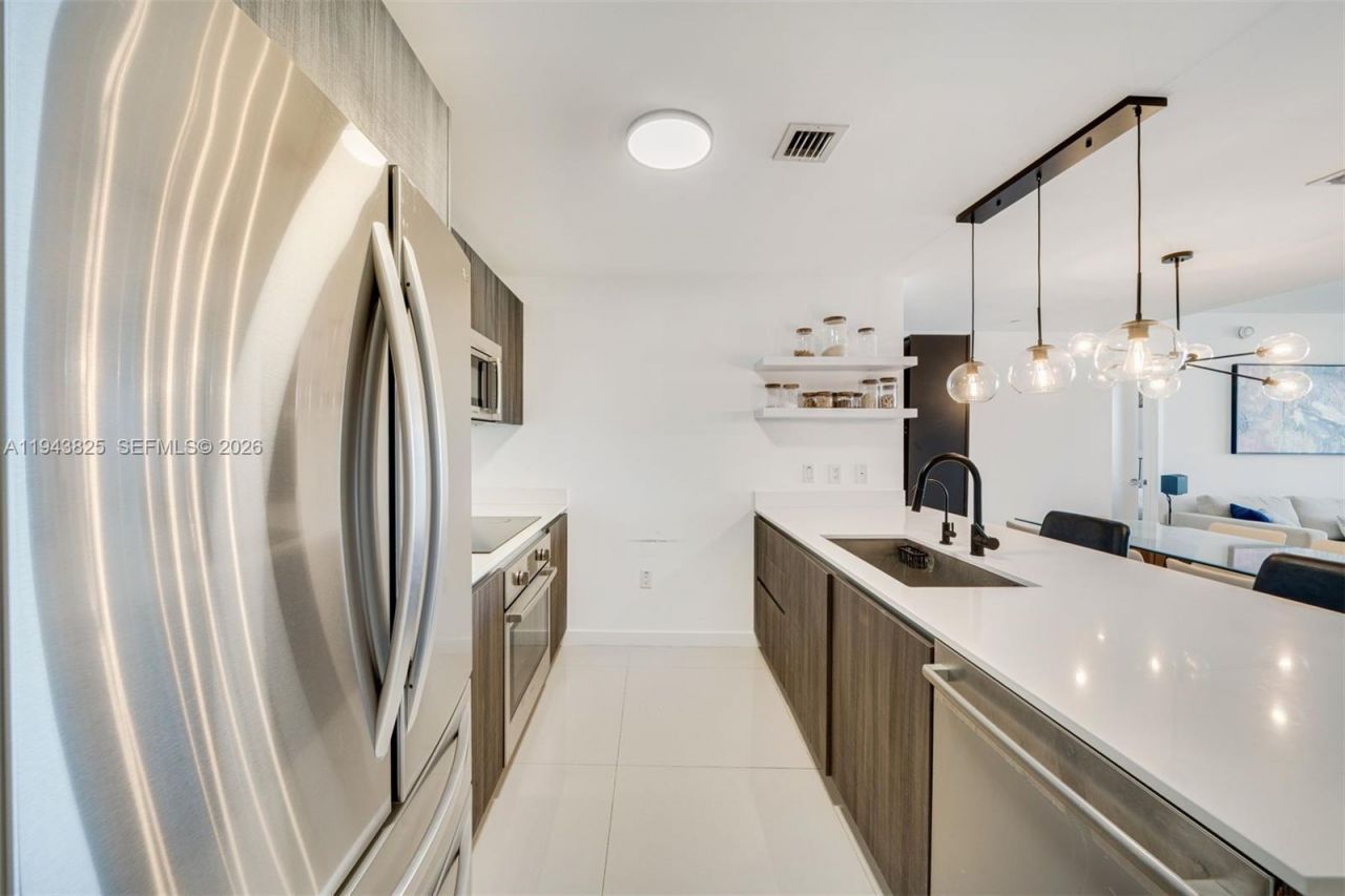 488 NE 18th St , Unit 4805, Miami, FL 33132 Photo