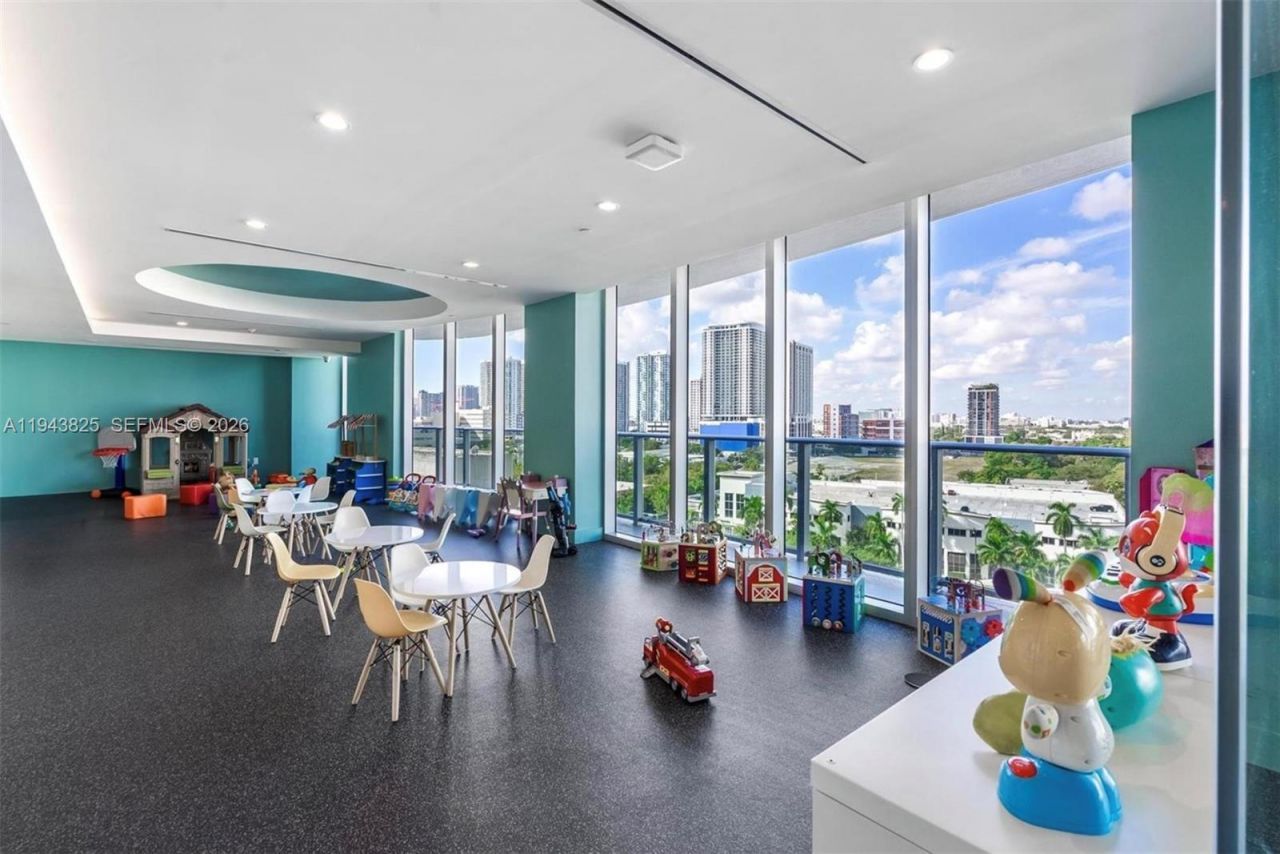 488 NE 18th St , Unit 4805, Miami, FL 33132 Photo