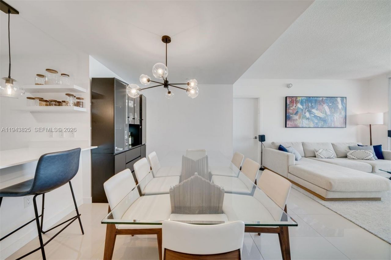 488 NE 18th St , Unit 4805, Miami, FL 33132 Photo