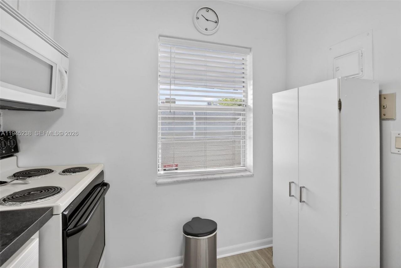 7897 Golf Cir Dr, Unit 307, Margate, FL 33063 Photo