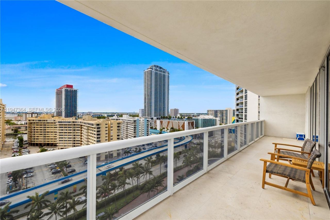 1830 S Ocean Dr, Unit 1506, Hallandale Beach, FL 33009 Photo