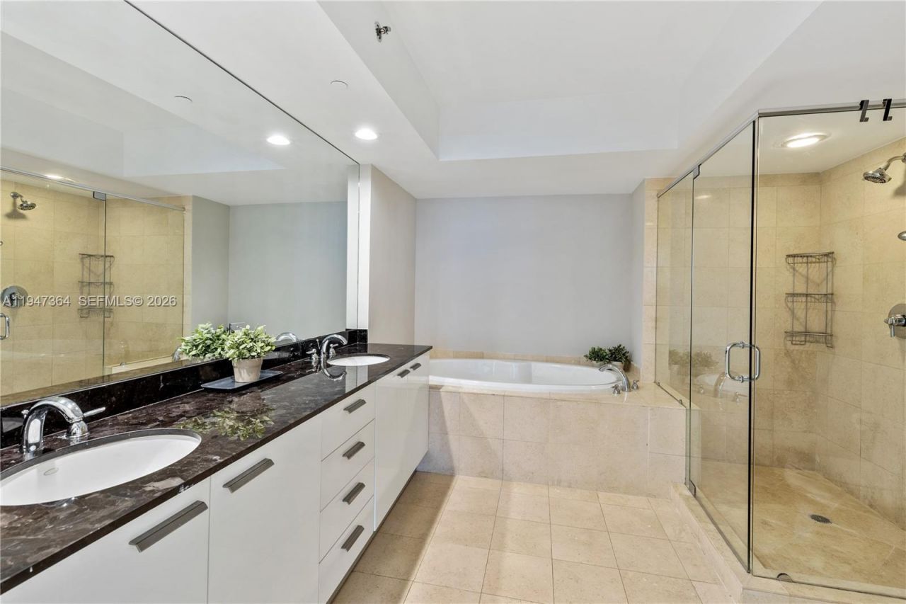 1830 S Ocean Dr, Unit 1506, Hallandale Beach, FL 33009 Photo