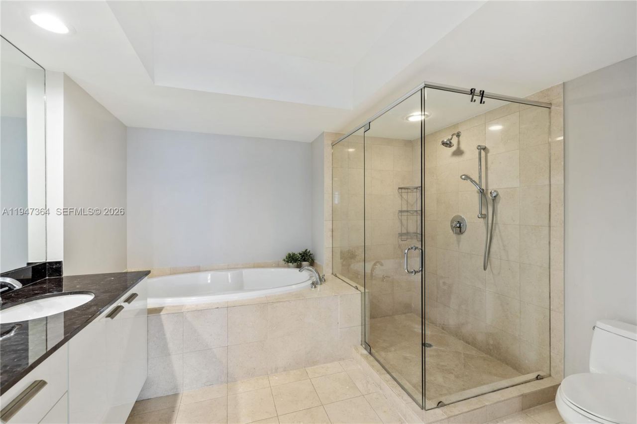 1830 S Ocean Dr, Unit 1506, Hallandale Beach, FL 33009 Photo