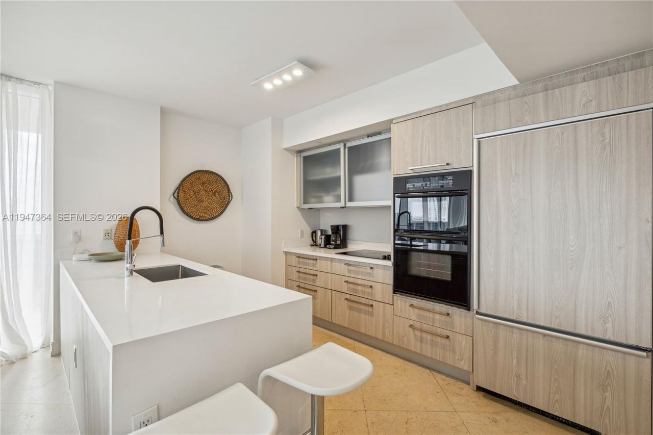1830 S Ocean Dr, Unit 1506, Hallandale Beach, FL 33009 Photo