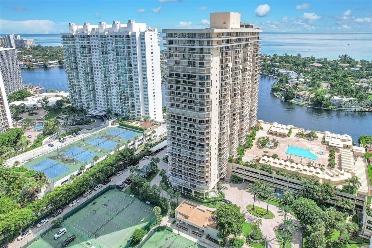 20191 E Country Club Dr , Unit 601, Aventura, FL 33180 Photo