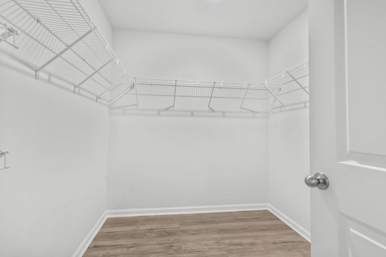 572 Talisman Trail Photo 13