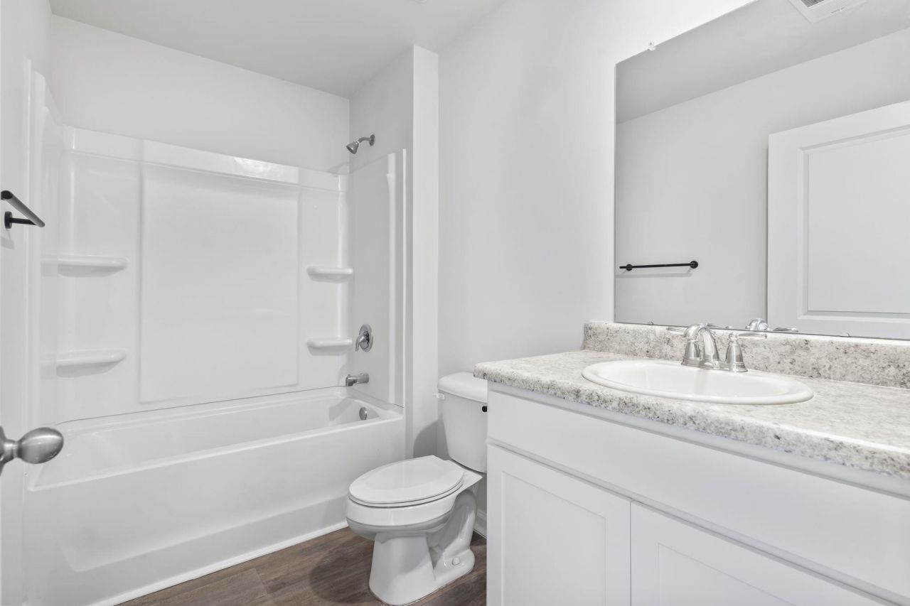 572 Talisman Trail Photo 3