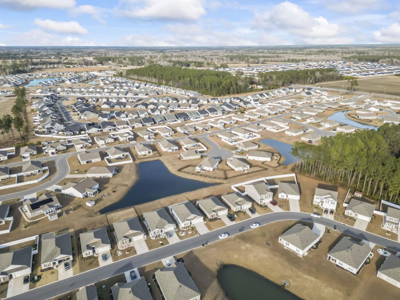 572 Talisman Trail Photo 33