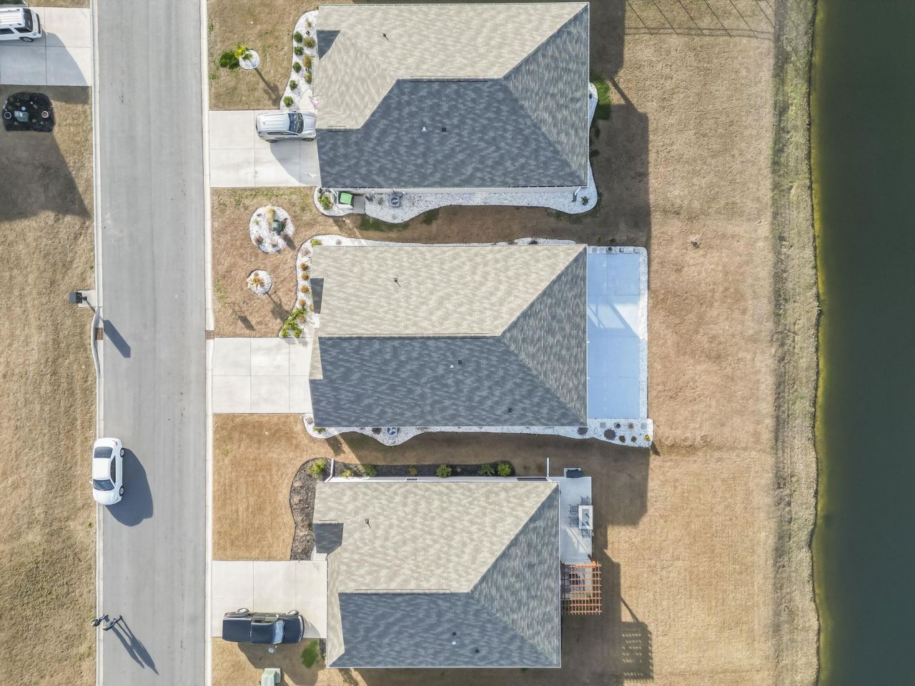 572 Talisman Trail Photo 34