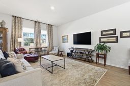 147 Claret Cup Way photo 4