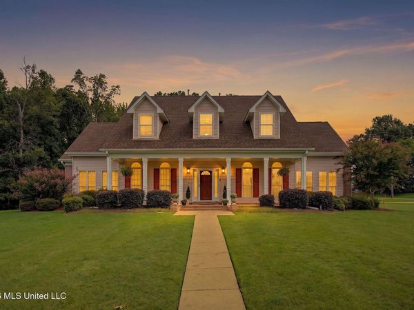 3466 N Woodland Trace, Southaven, MS 38672