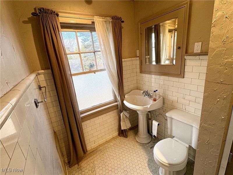 607 Copley Road, Akron, OH 44320 Photo 22