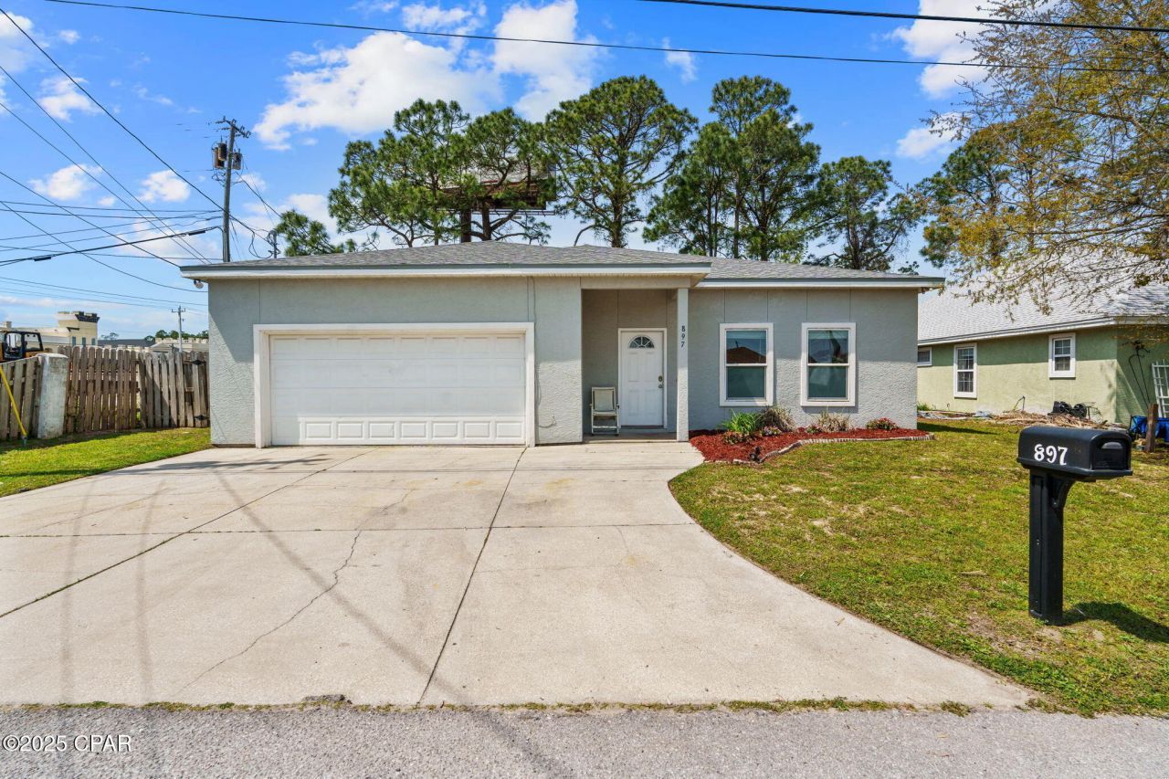 897 N Beach Way, Panama City, FL 32407 Main Photo