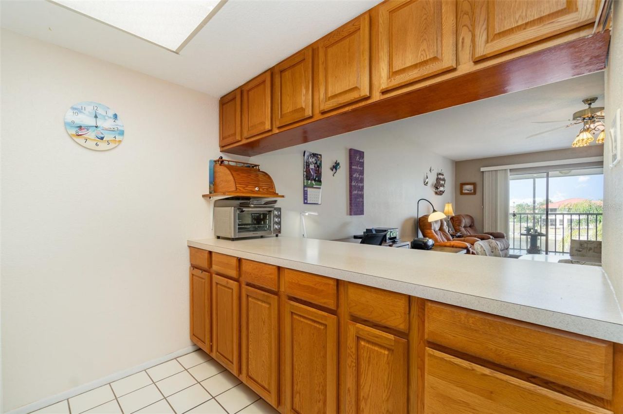 2700 Magdalina Drive, Unit 2B, Punta Gorda, FL 33950 Photo