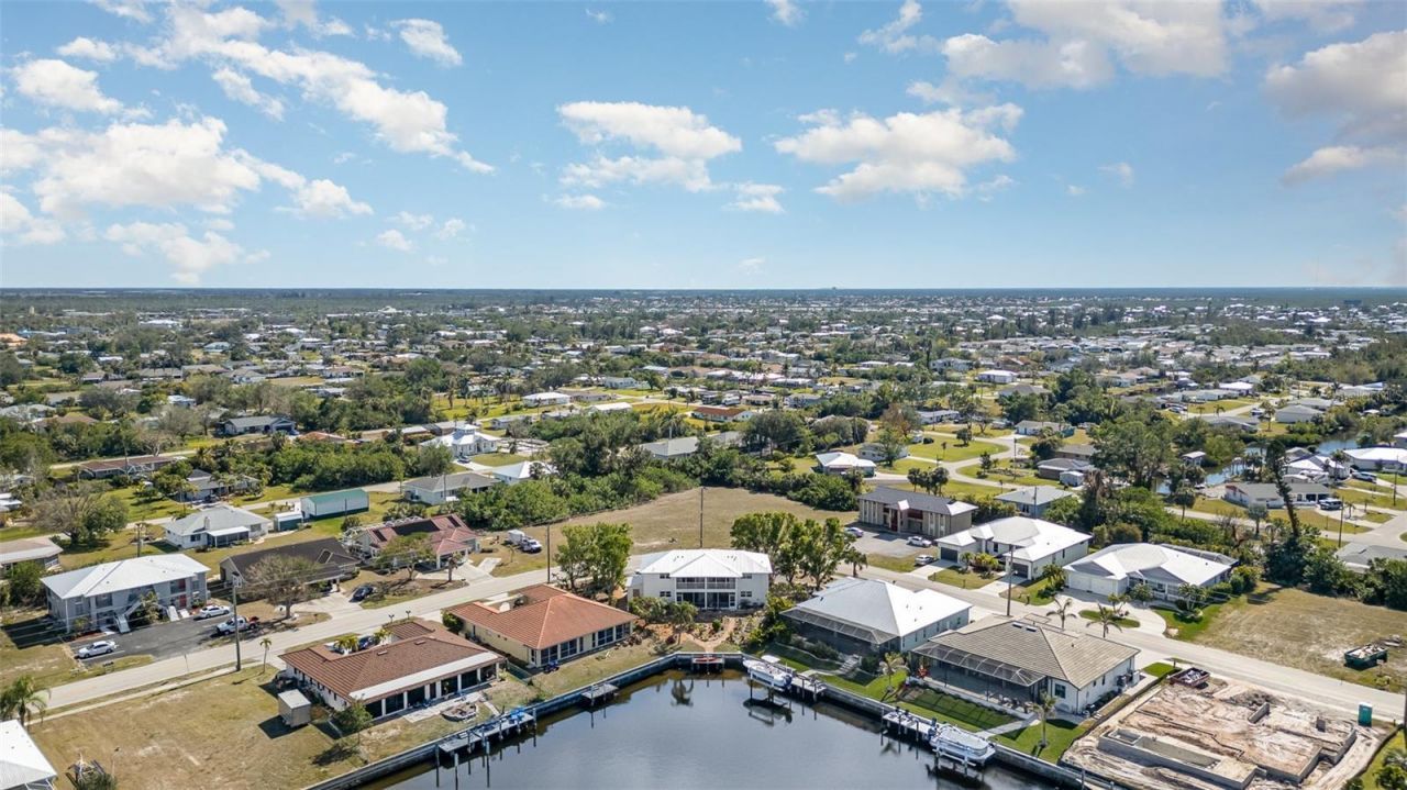 2700 Magdalina Drive, Unit 2B, Punta Gorda, FL 33950 Photo