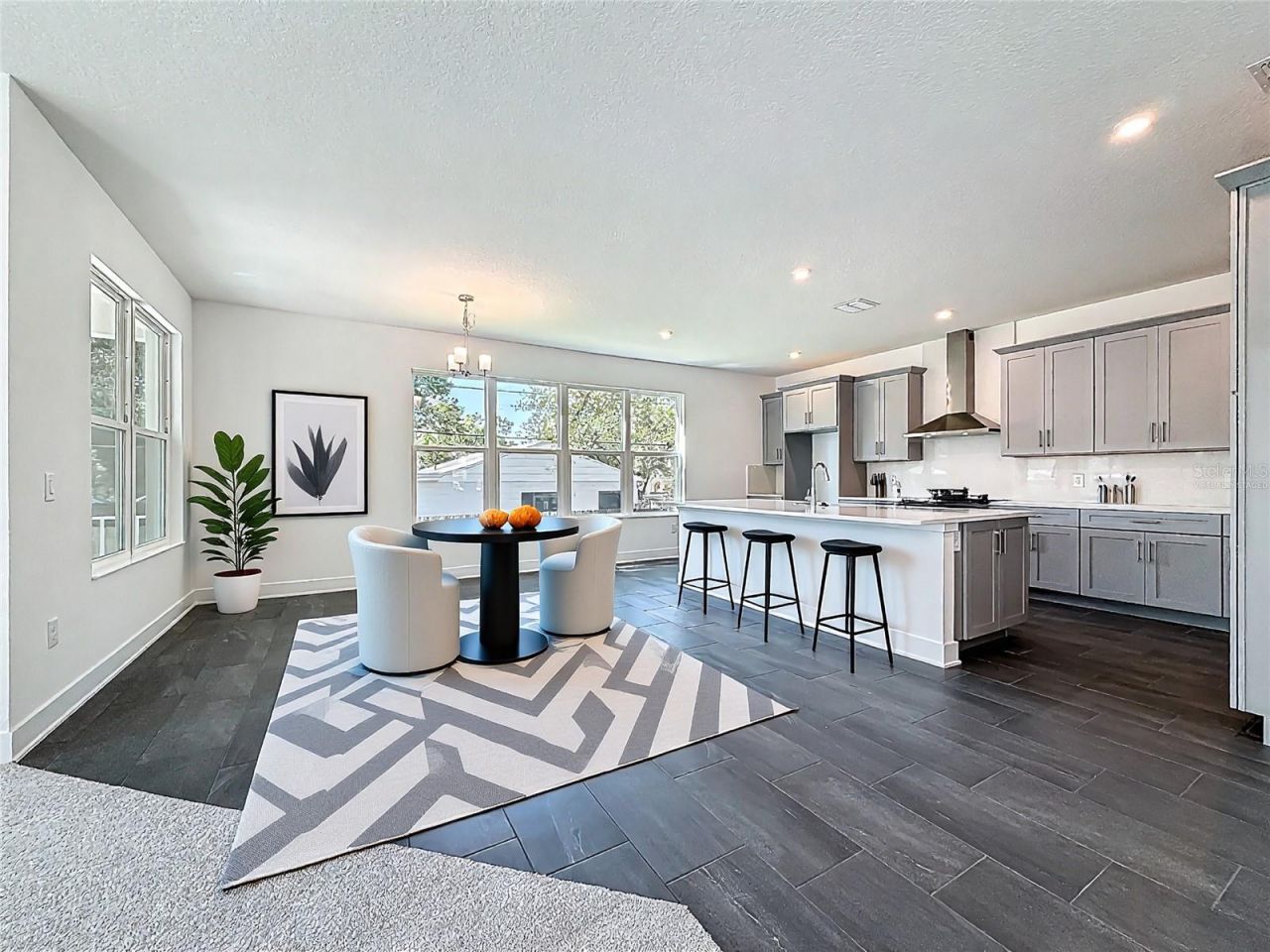 4732 W Wallcraft Avenue, Tampa, FL 33611 Photo