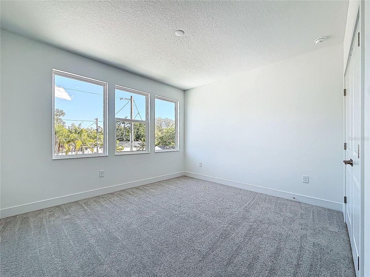 4732 W Wallcraft Avenue, Tampa, FL 33611 Photo