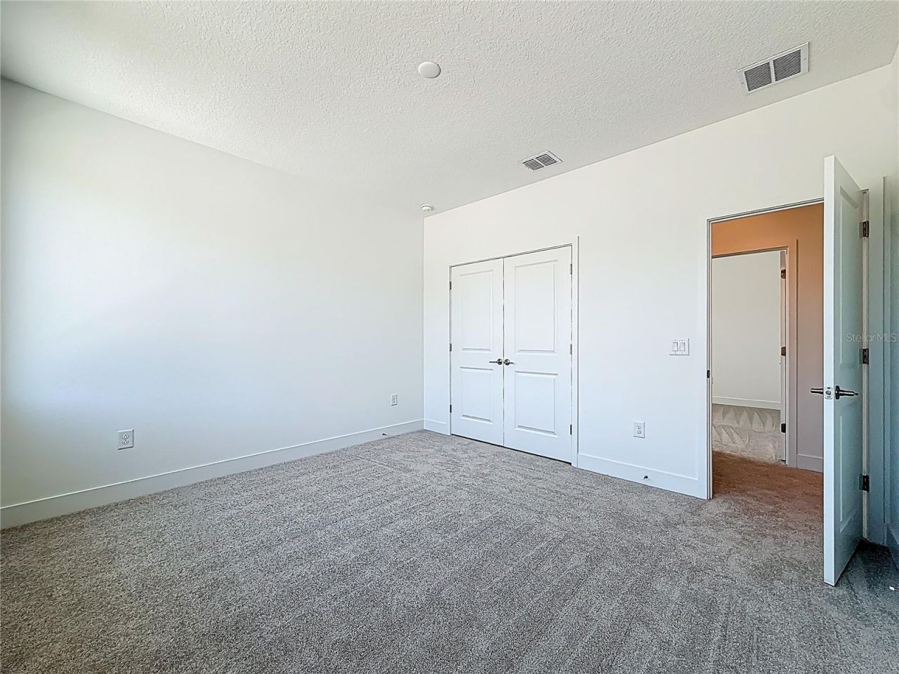 4732 W Wallcraft Avenue, Tampa, FL 33611 Photo