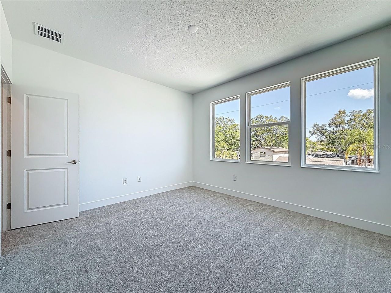 4732 W Wallcraft Avenue, Tampa, FL 33611 Photo