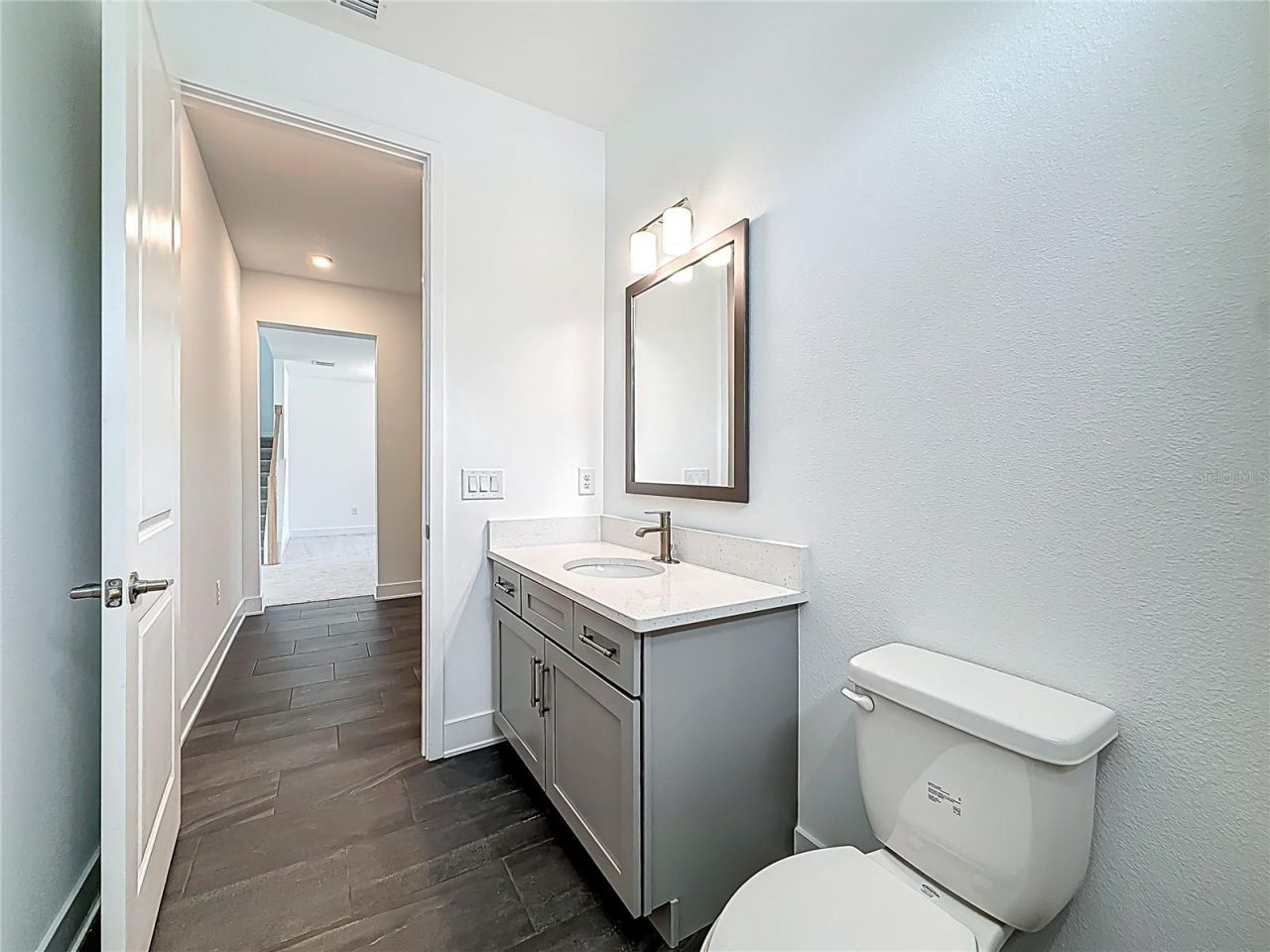 4732 W Wallcraft Avenue, Tampa, FL 33611 Photo