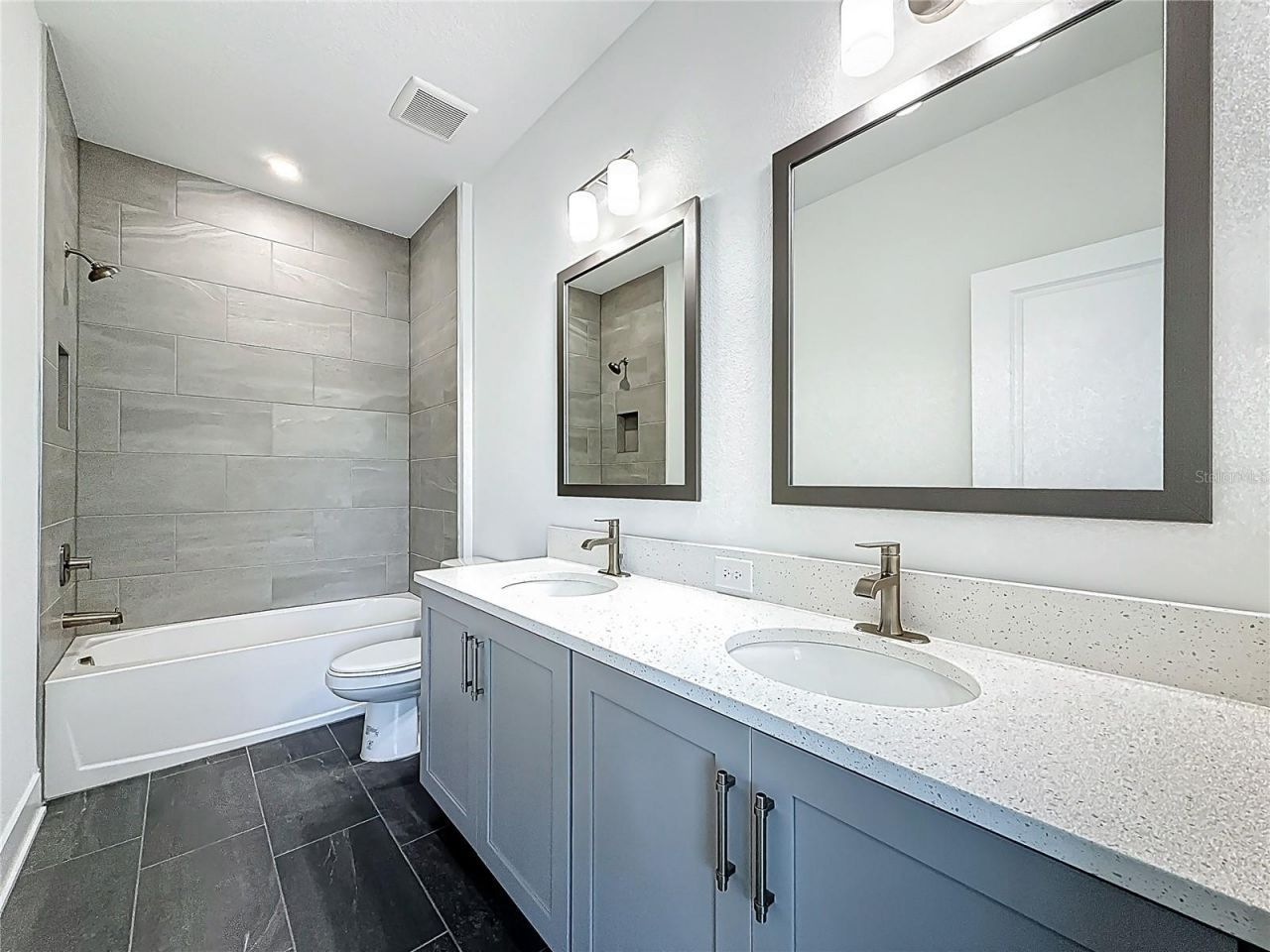 4732 W Wallcraft Avenue, Tampa, FL 33611 Photo