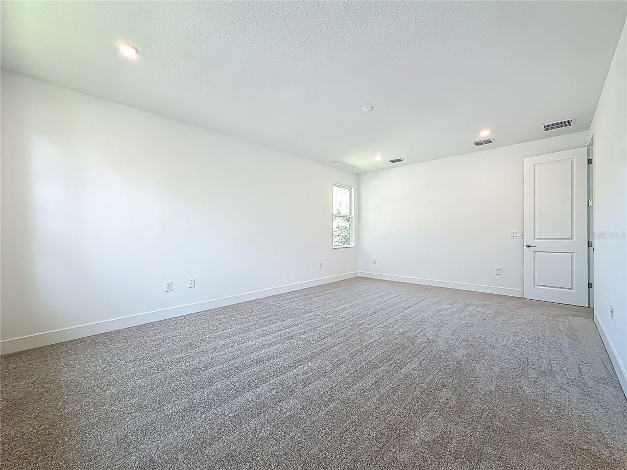 4732 W Wallcraft Avenue, Tampa, FL 33611 Photo